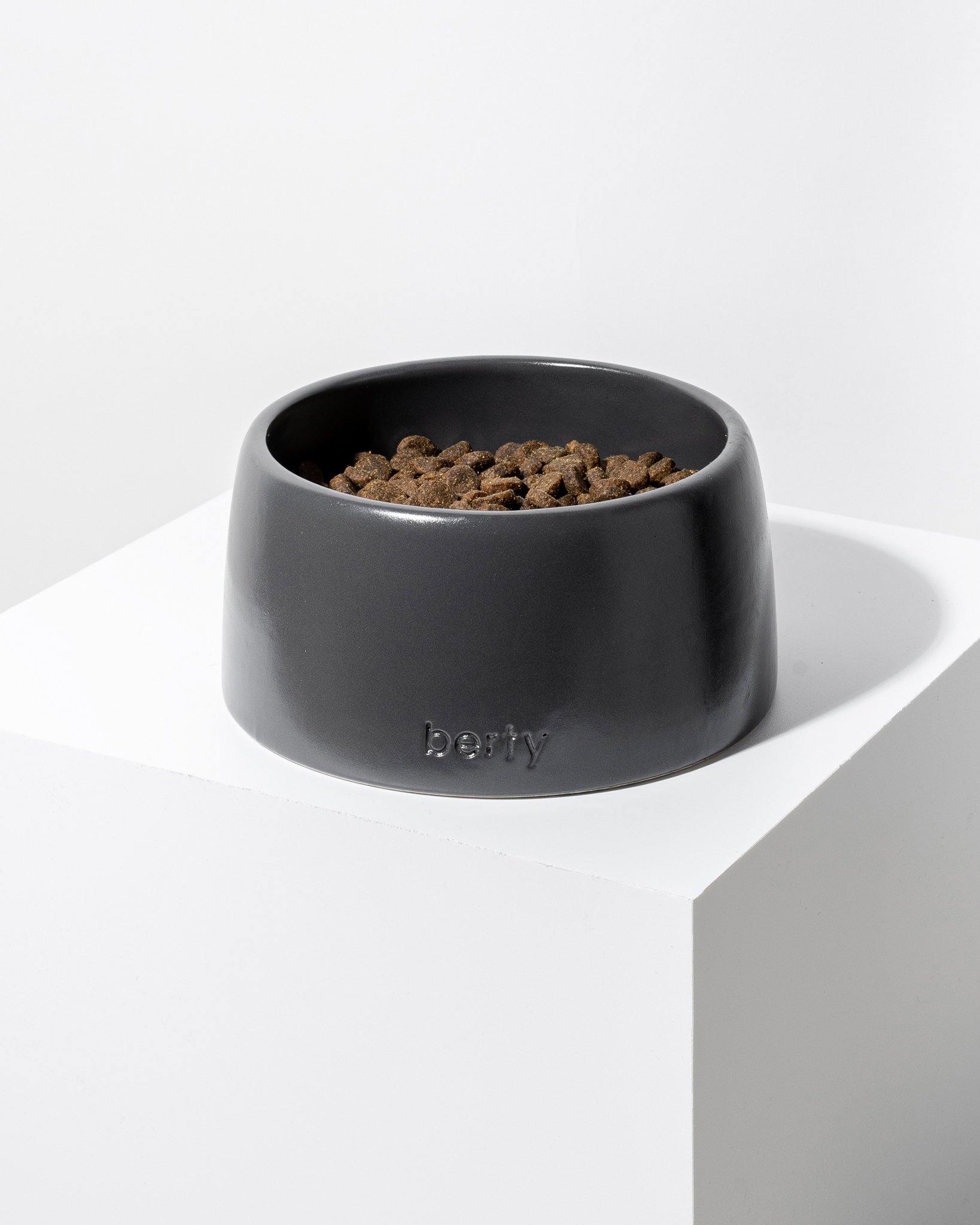 the ceramic bowl for dogs | dark stone - berty